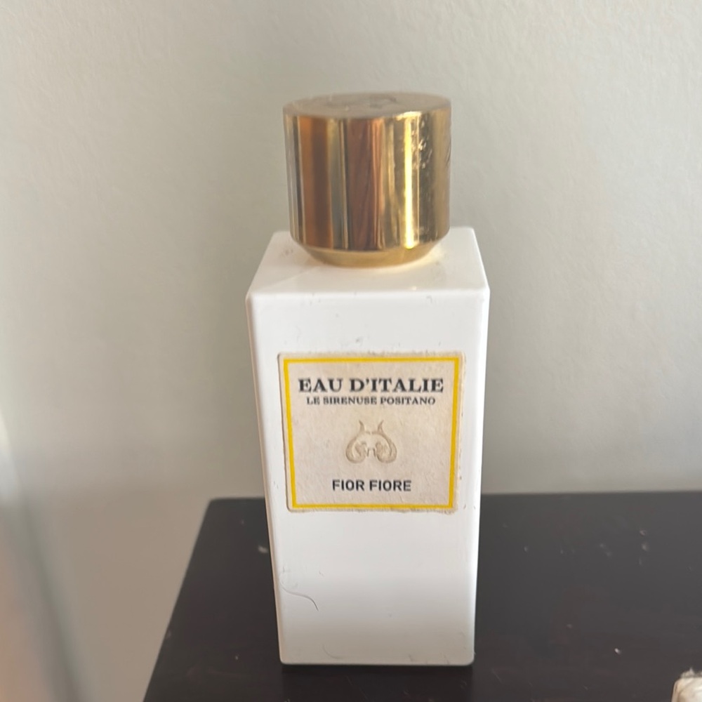 Eau D'Italie Fior Fiore Perfume Bottle